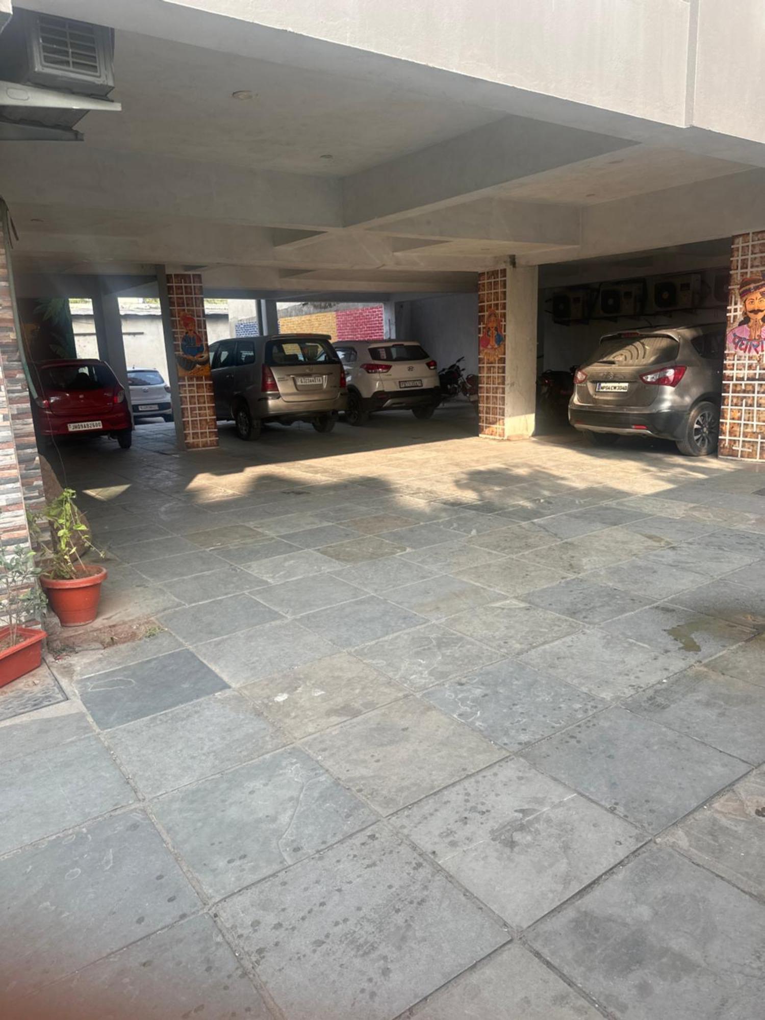 Hotel Dosa Plaza Udaipur Exterior foto